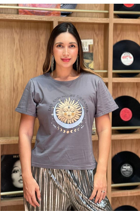 Camiseta básica estampada gris Holística