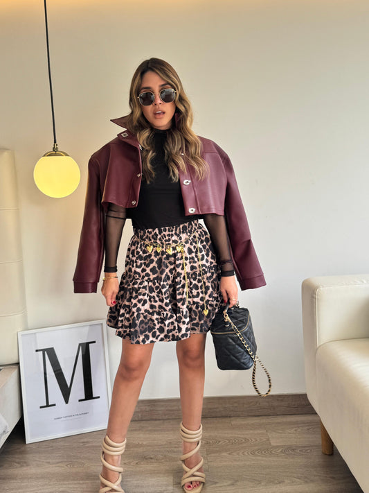 Falda corta tela ligera bolero animal print