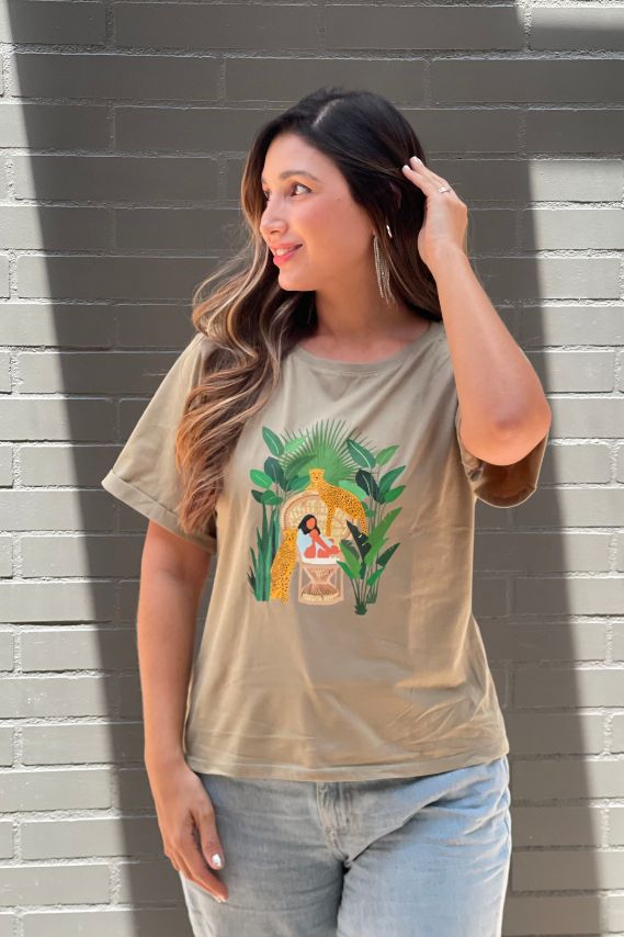 Selvatica beige printed basic t-shirt 