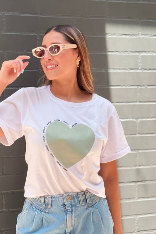 Camiseta básica blanca estampada Amor Amor